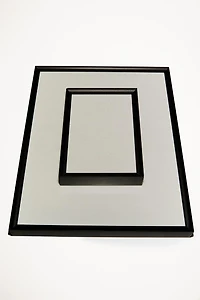 BLACK METAL PICTURE FRAME