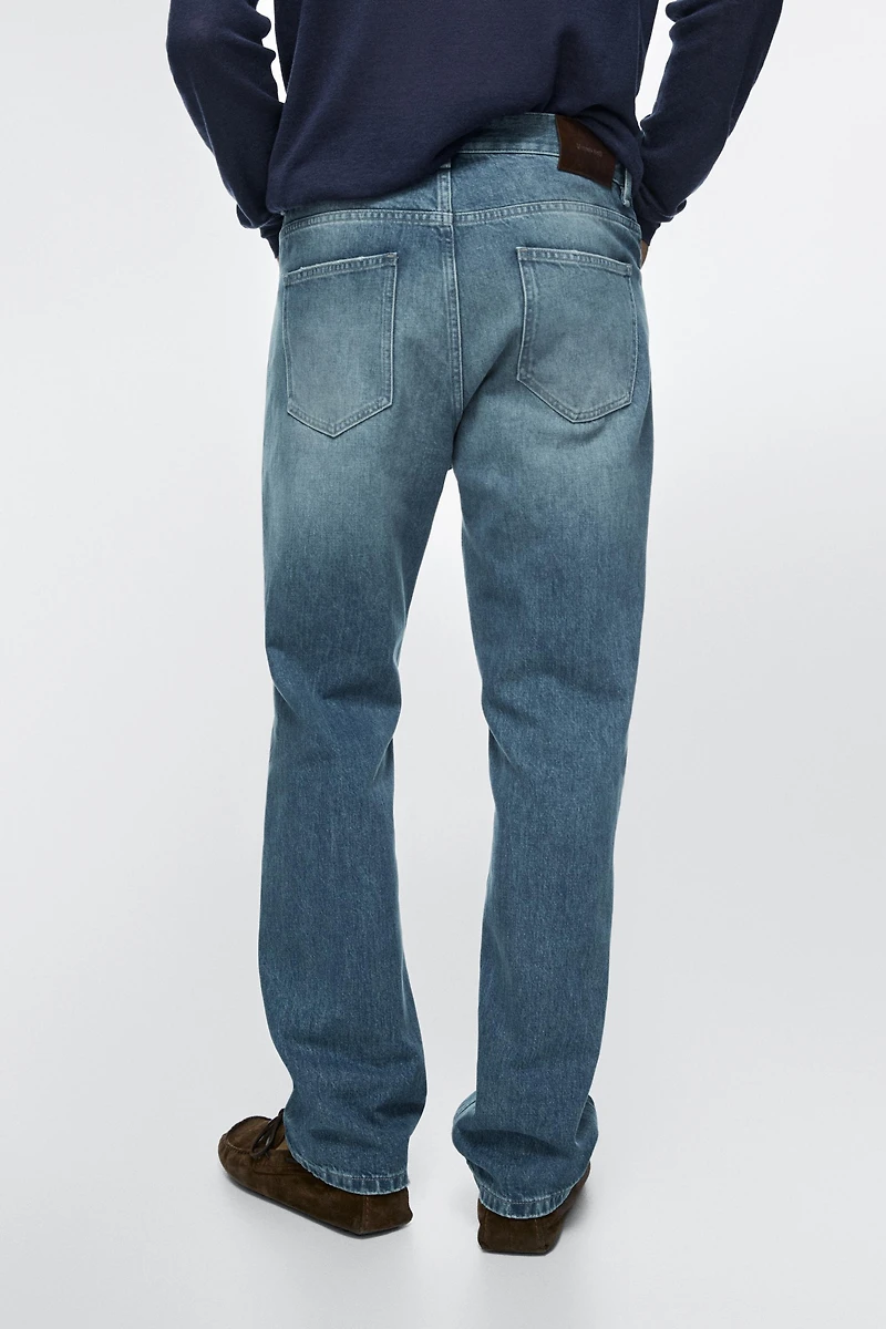 Straight-leg jeans