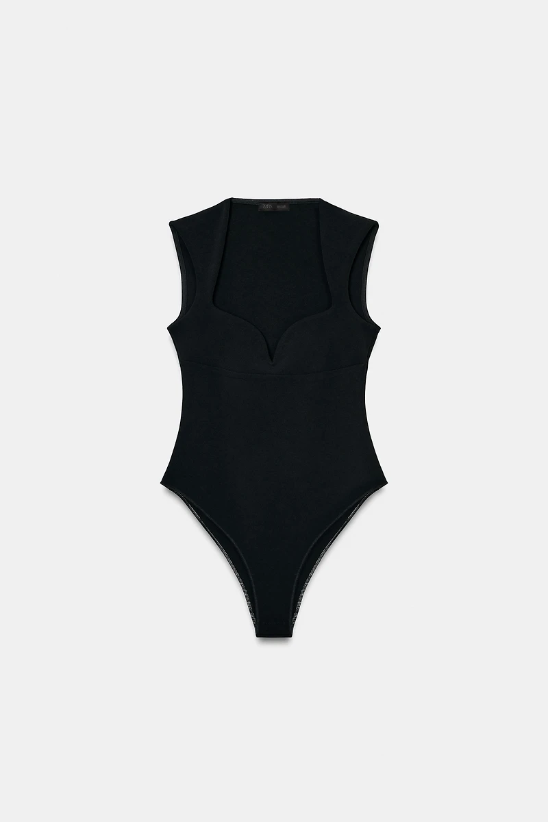 STRETCH SWEETHEART NECK BODYSUIT