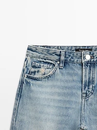 Low-rise straight-leg jeans