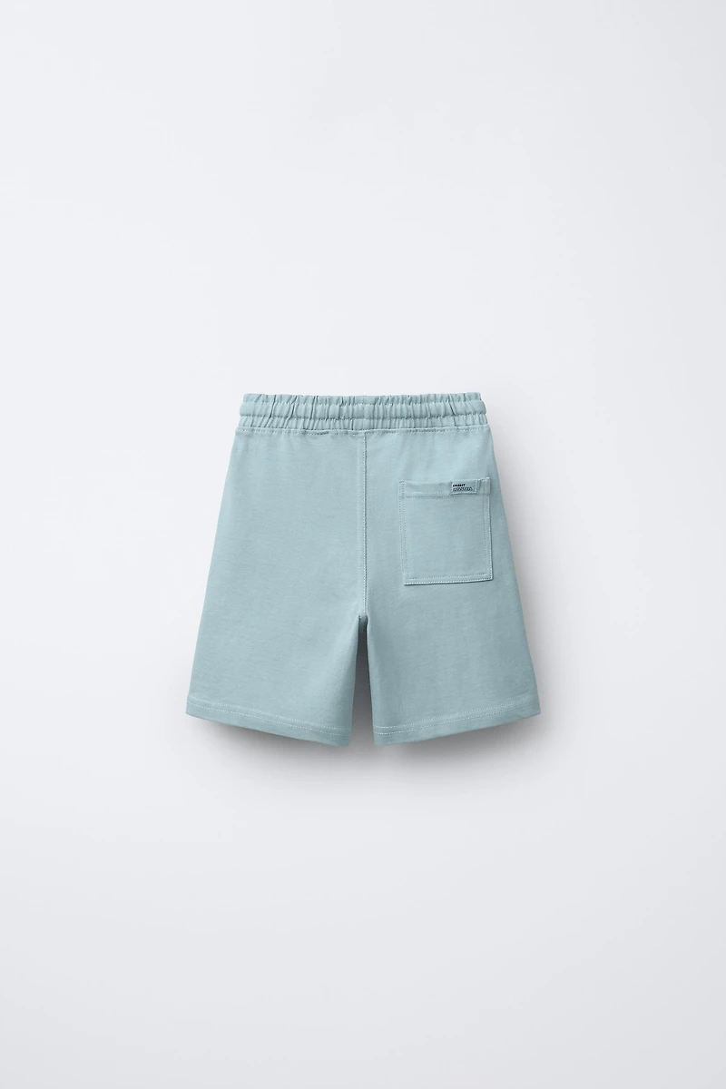 HEAVY WEIGHT JOGGING T-SHIRT AND SHORTS SET