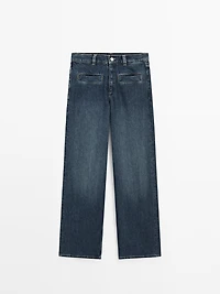 High-waist wide-leg jeans with pockets