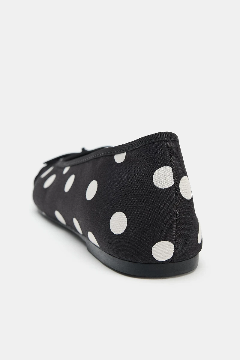 POLKA DOT BALLET FLATS WITH BOW