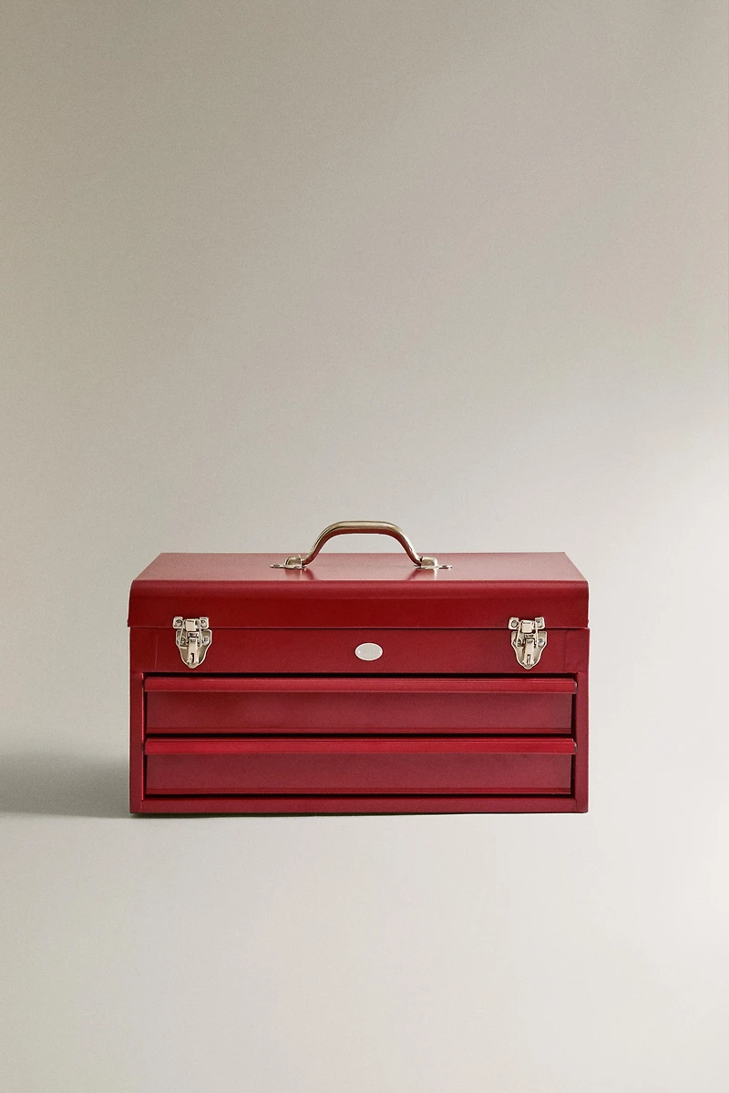 STEEL TOOL BOX