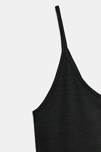 SPAGHETTI STRAP TOP