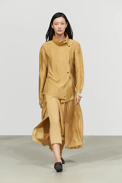 100% silk crossover mock neck shirt