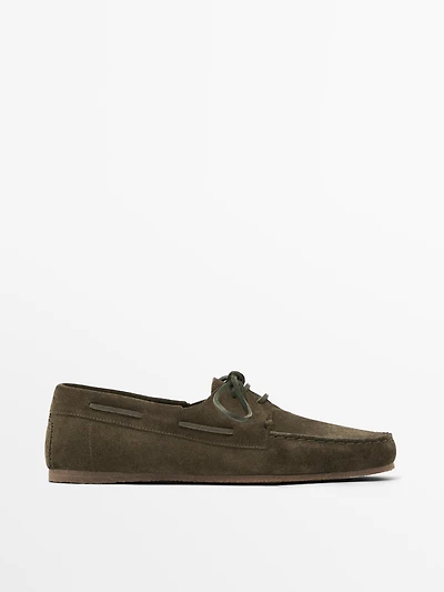 Soft split leather deck shoes