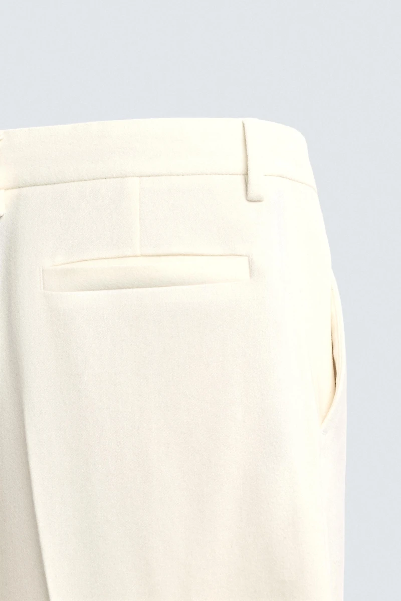 LIMITED EDITION FLANNEL PLEATED PANTS