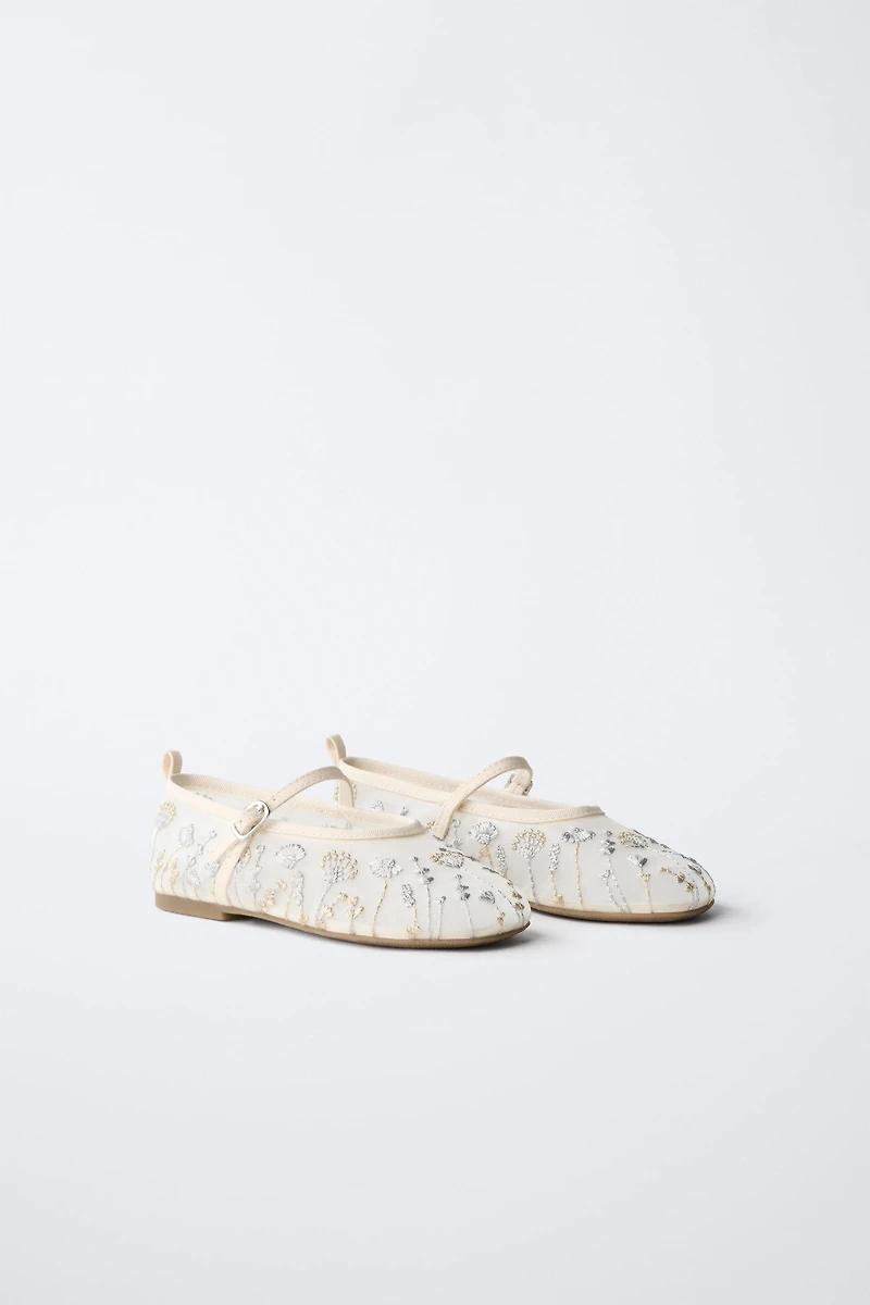 EMBROIDERED BALLET FLATS