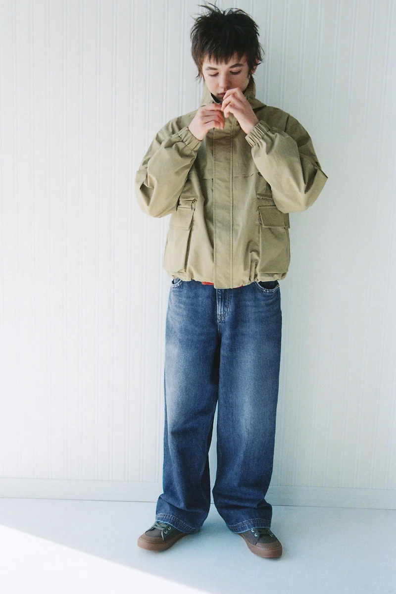 PARKA COURTE À POCHES