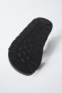 LEATHER SANDALS