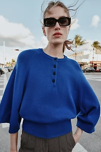 WIDE SLEEVE KNIT JUMPER