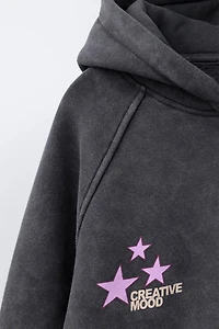 WASHED EFFECT TEXT HOODIE