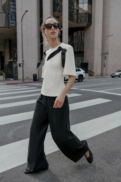 SOFT TIE TOP