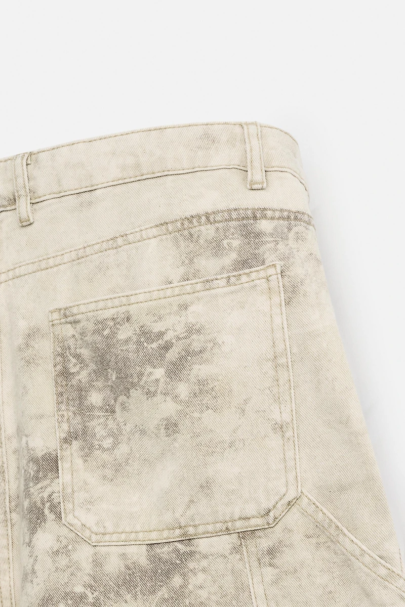 CARPENTER POCKET BERMUDA SHORTS