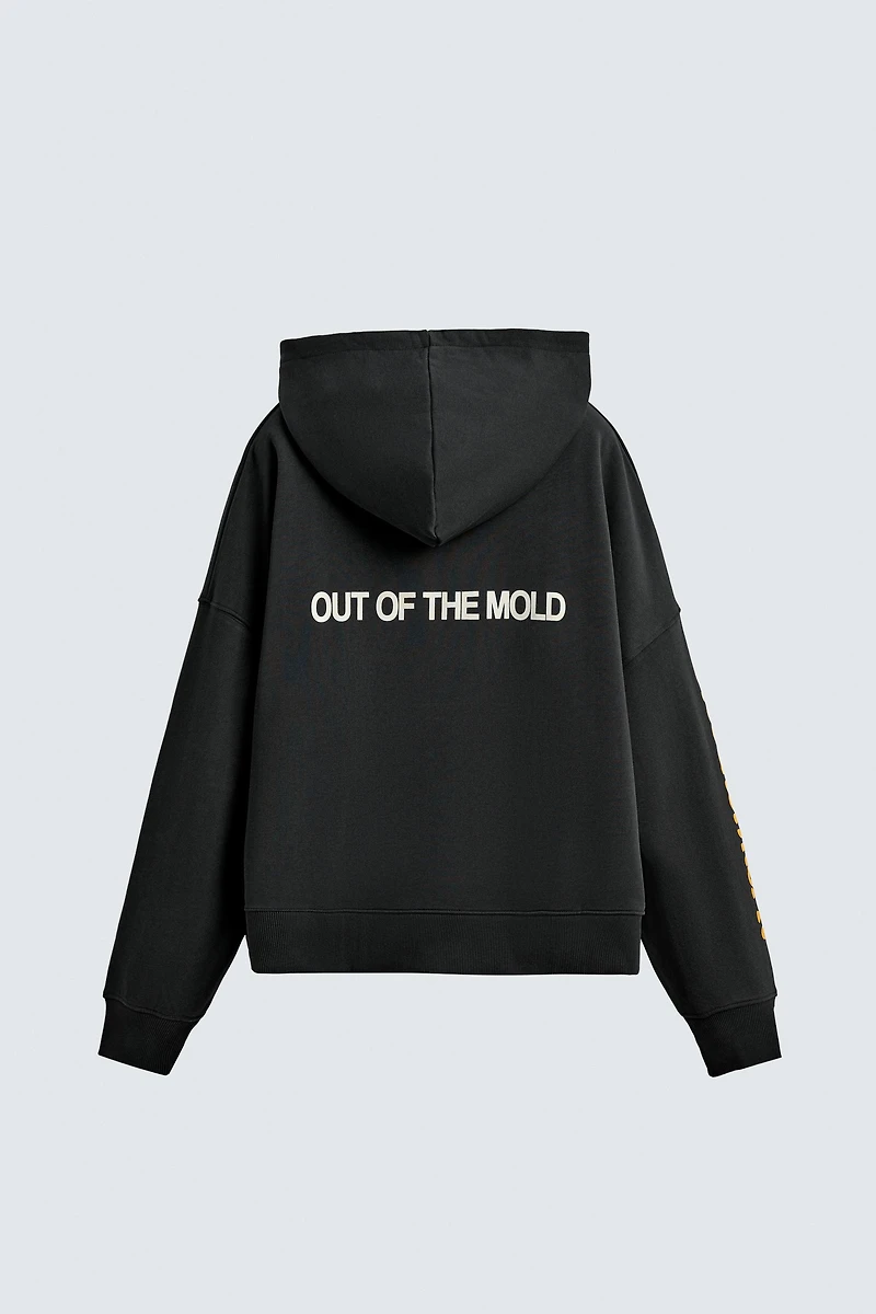 COMBINED PATCH SWEATSHIRT