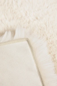 FAUX FUR AREA RUG