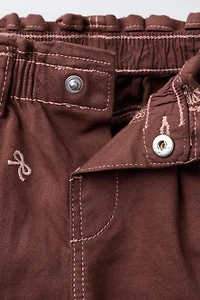 PANTALON BAGGY SERGÉ FLEURS BRODÉES