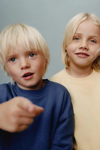 ENSEMBLE DE JOGGING ÉTIQUETTE