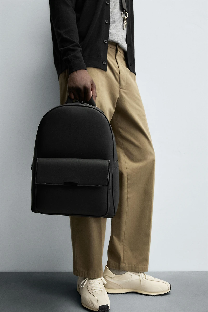 TEXTURED BACKPACK