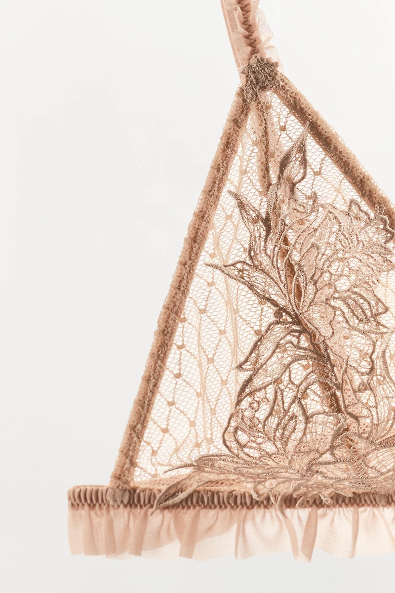 EMBROIDERED MESH BRA