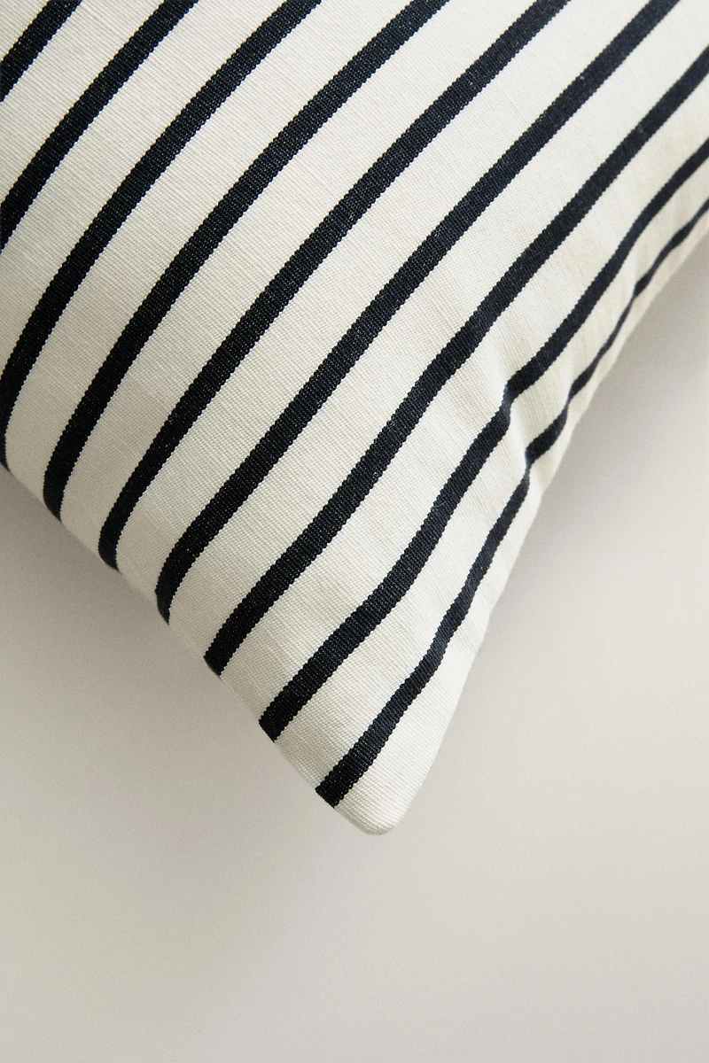 STRIPED THROW PILLOW COVER