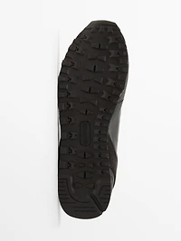 Leather trainers with thin sole