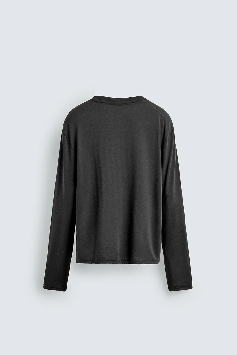 LIGHTWEIGHT LONG SLEEVE T-SHIRT