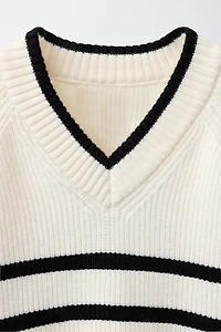 PULL EN MAILLE À RAYURES