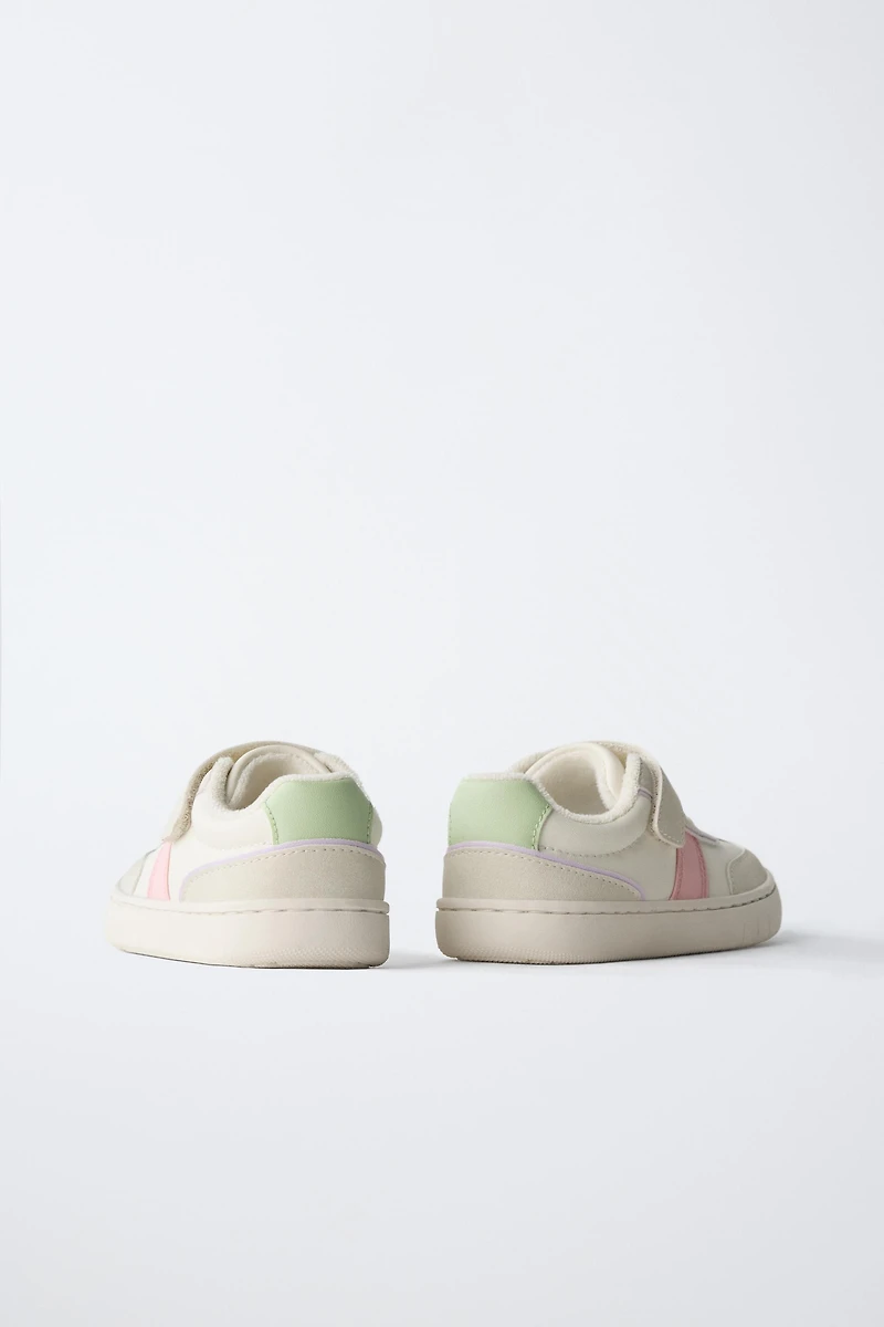 BAREFOOT SNEAKERS