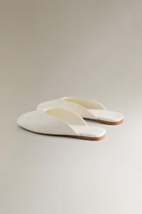 LEATHER MULES