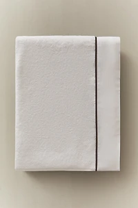 BATH TOWEL WITH PIQUÉ BAND