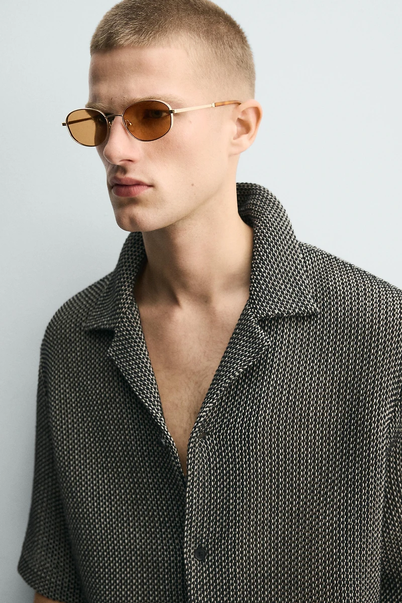 RELAXED FIT TEXTURED SHIRT