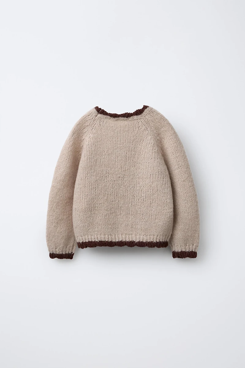 SUNFLOWER EMBROIDERED KNIT SWEATER