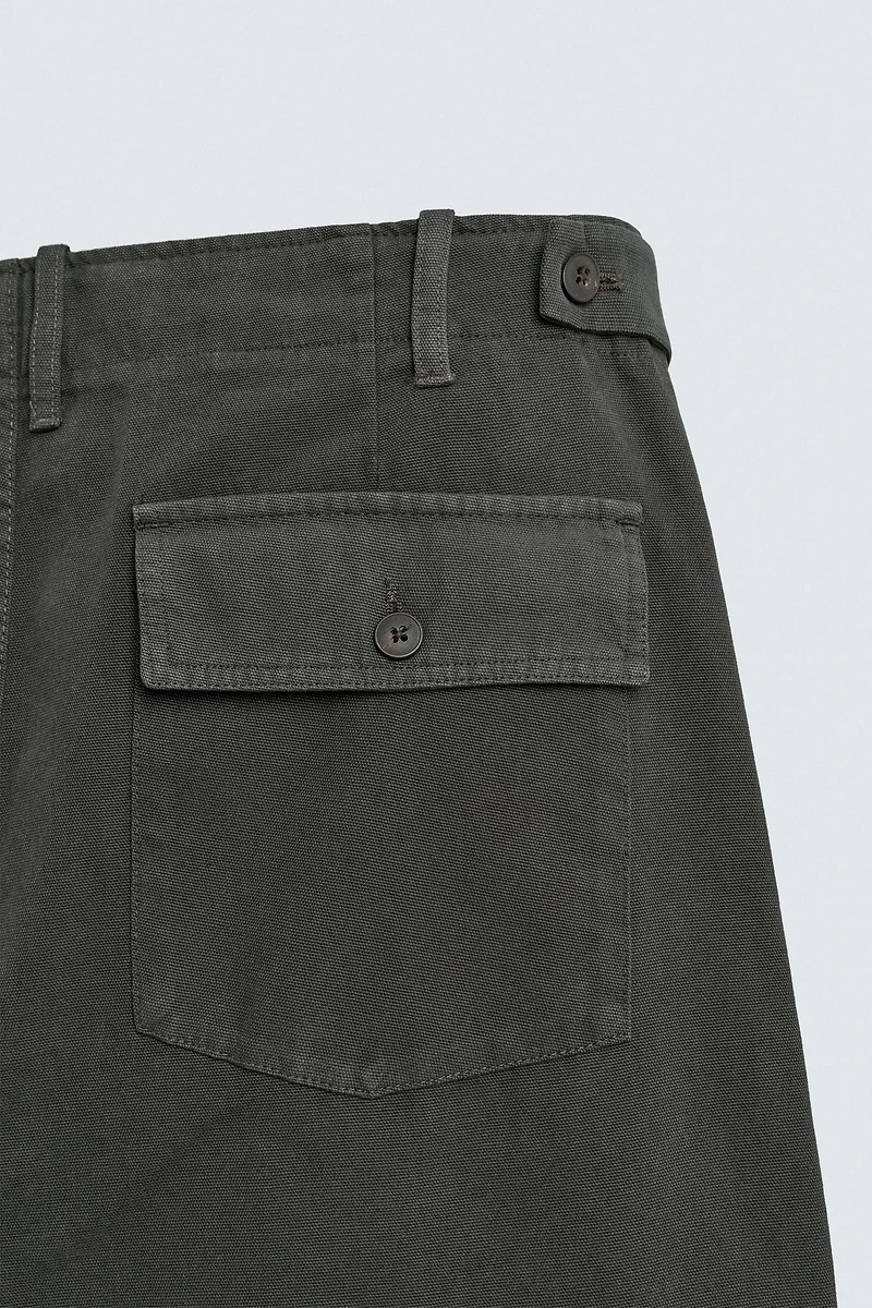 PANTALON COUPE DÉCONTRACTÉE À PASSANTS