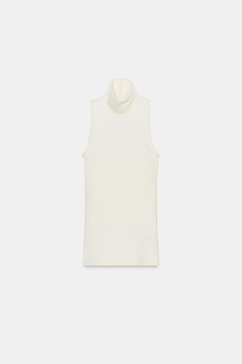 HIGH COLLAR SLEEVELESS TOP