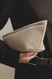 MEDIUM FABRIC MAKEUP BAG