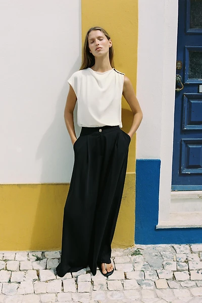 PLEATED PALAZZO PANTS