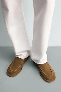 LEATHER LOAFERS