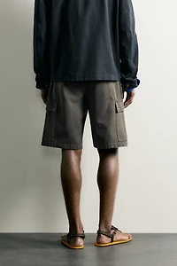 RELAXED FIT CARGO SHORTS WITH TABS