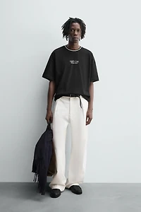 RAISED PRINT TEXT T-SHIRT