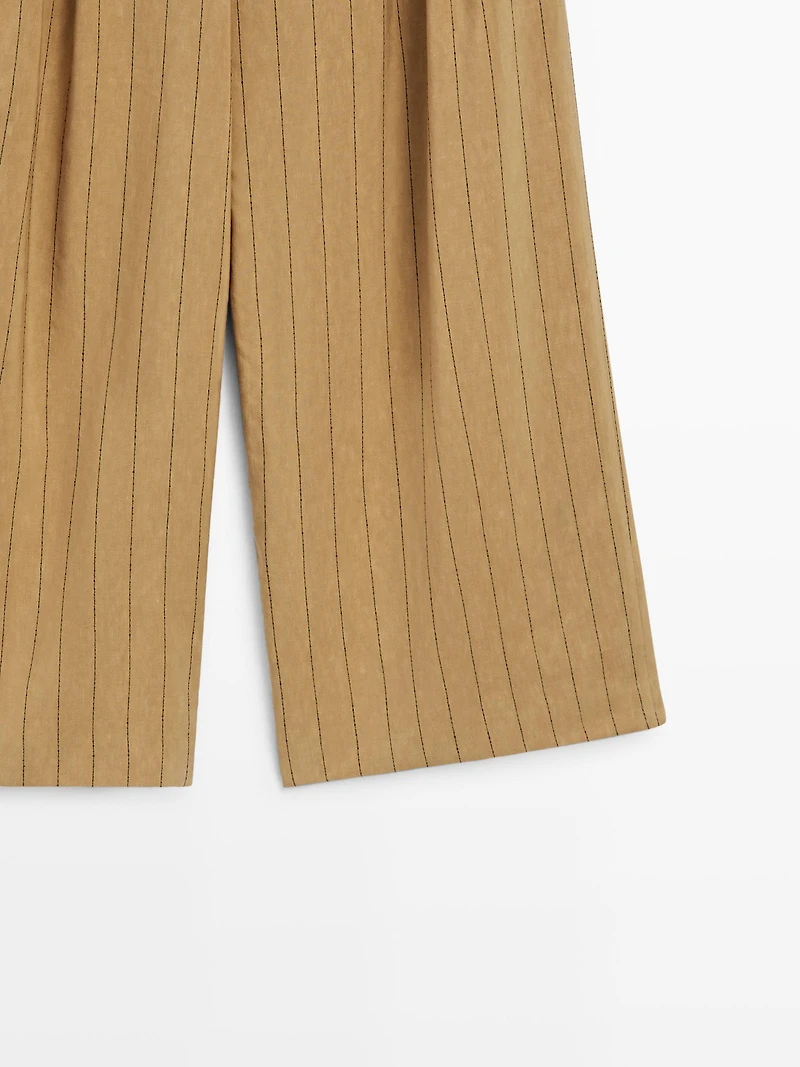 Darted wide-leg trousers