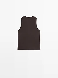 100% cotton V-neck T-shirt