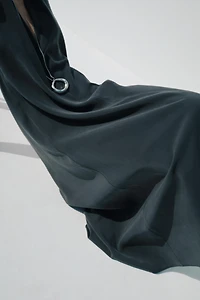 ROBE MIDI HALTER NŒUD