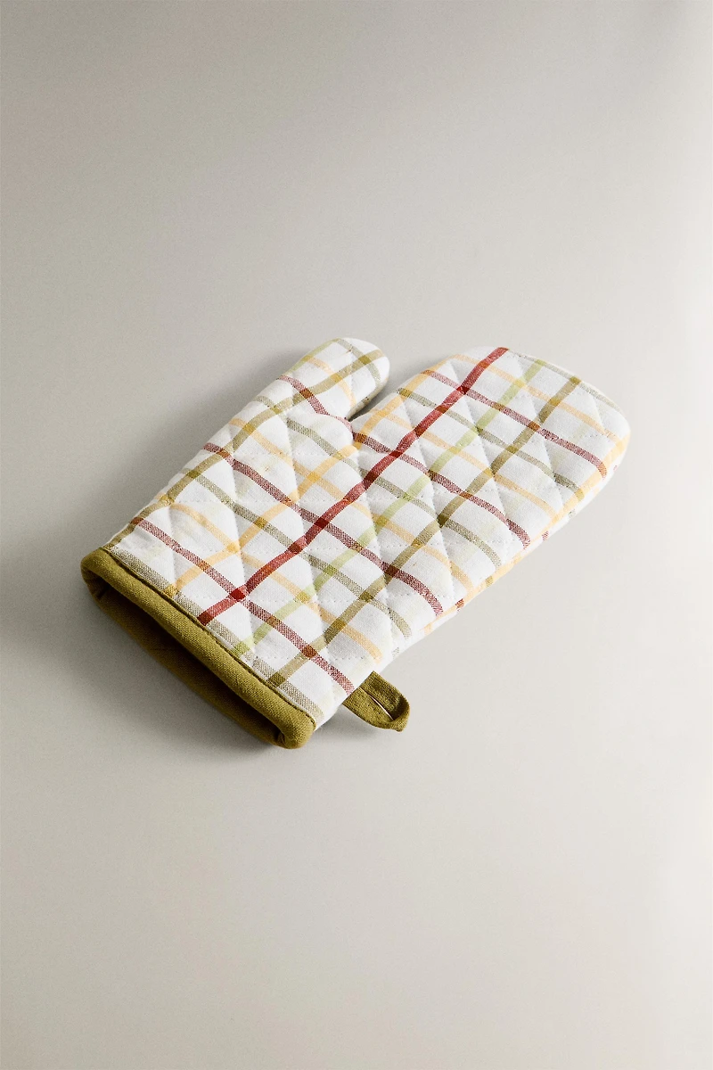 GINGHAM CHECK OVEN MITT