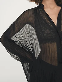 Long pleated loose-fitting shirt