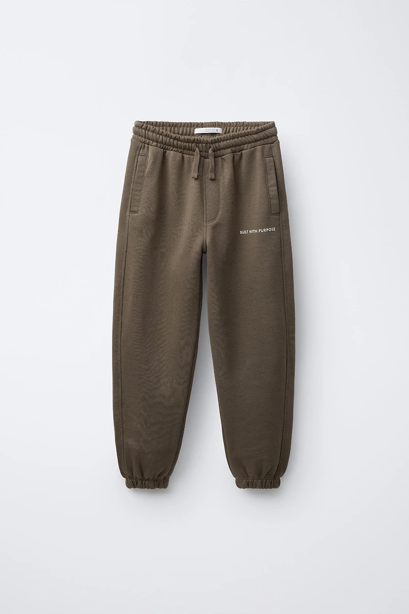 HOODIE AND JOGGER PANTS WITH LABELS SET