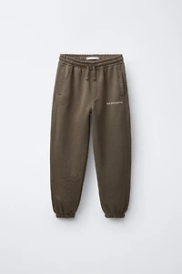 HOODIE AND JOGGER PANTS WITH LABELS SET