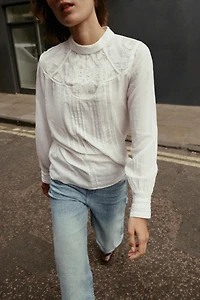 BLOUSE BRODÉE FLEURS