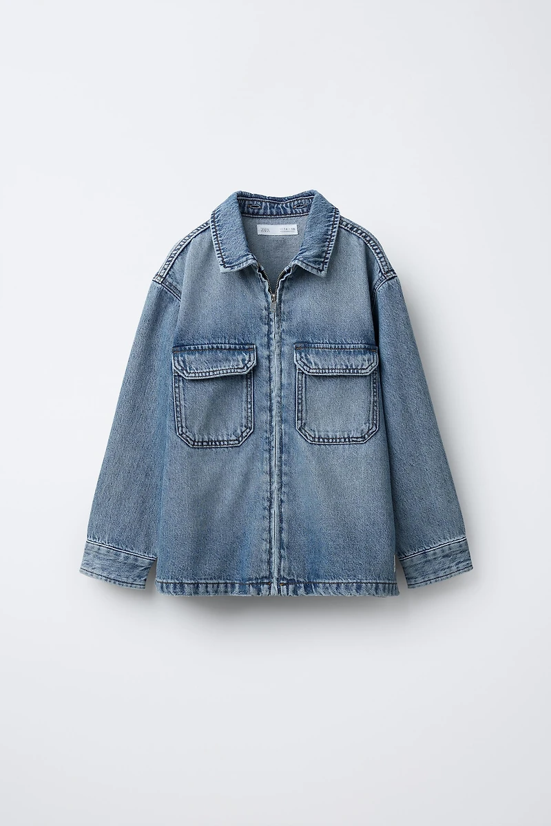 DETACHABLE FLEECE HOOD DENIM OVERSHIRT